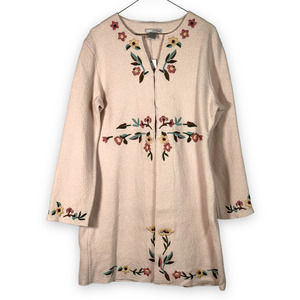 Floral Embroidered Women's Cape in Cream